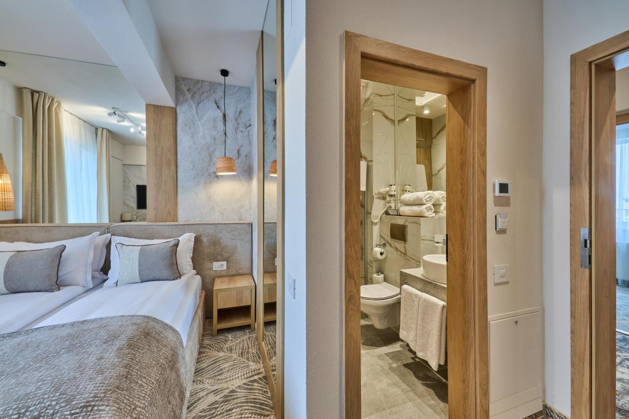 Hotel Serenity Тимишоара Экстерьер фото